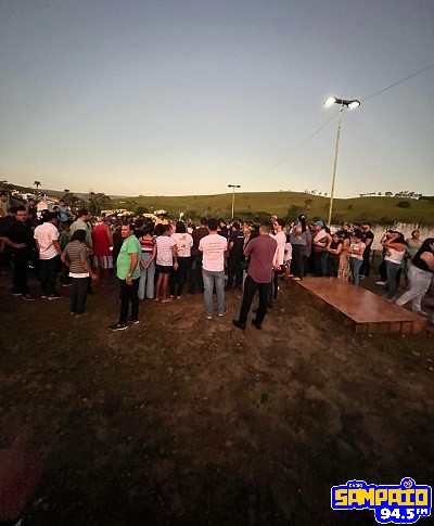 Corpo do atleta Yuri Vasconcelos é sepultado em Tanque D arca RÁDIO