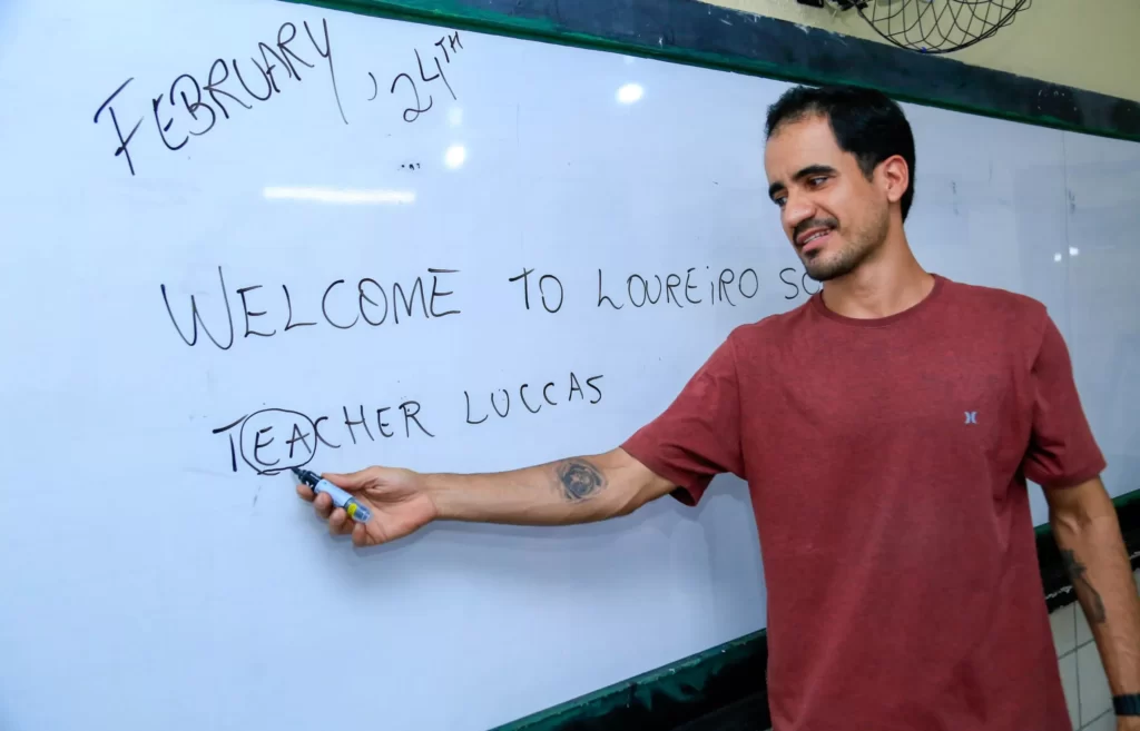 Inscrições para cursos gratuitos de idiomas da Seduc se encerram neste domingo (30); Palmeira dos Índios conta com 50 vagas