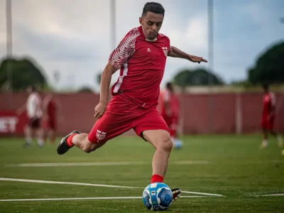 CRB enfrenta o Sport em jogo atrasado na Série B e Matheus Ribeiro pode ser alternativa na lateral esquerda