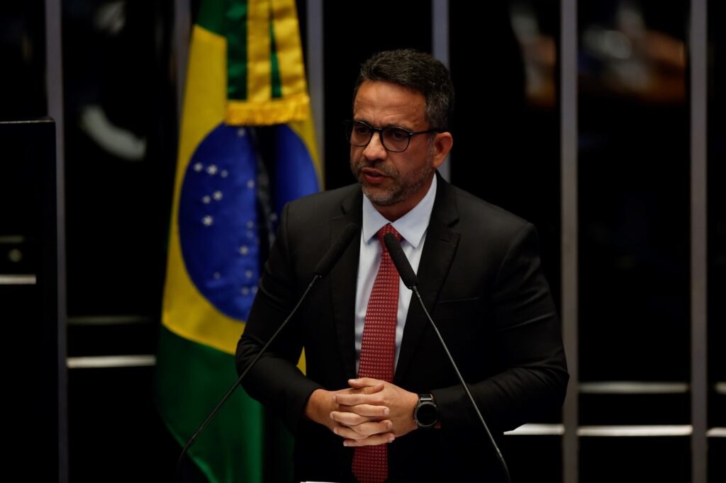 Em Brasília, Governador Paulo Dantas defende reforma tributária mais justa para diminuir a desigualdade econômica