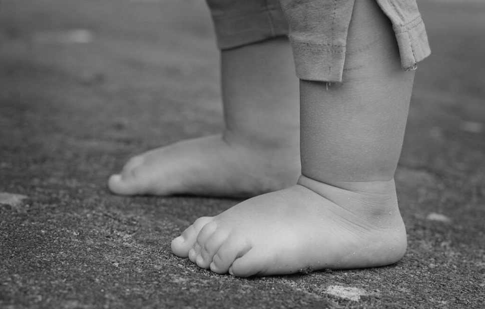 Criança de seis anos é levada para abrigo após ser deixada sozinha pelos pais, em Santana do Ipanema