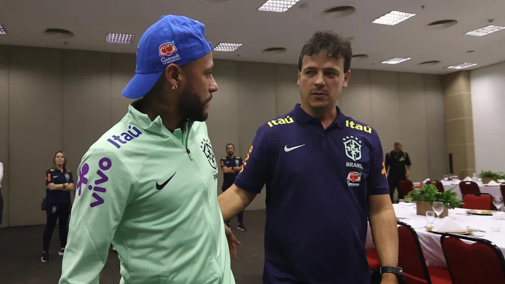 No comando de Fernando Diniz, Brasil estreia nas eliminatórias nesta quinta-feira enfrentando a Bolívia