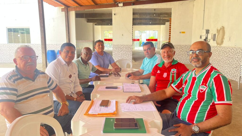Direção do CSE se reuniu com gestão municipal; Tricolor tem três nomes cotados para técnico