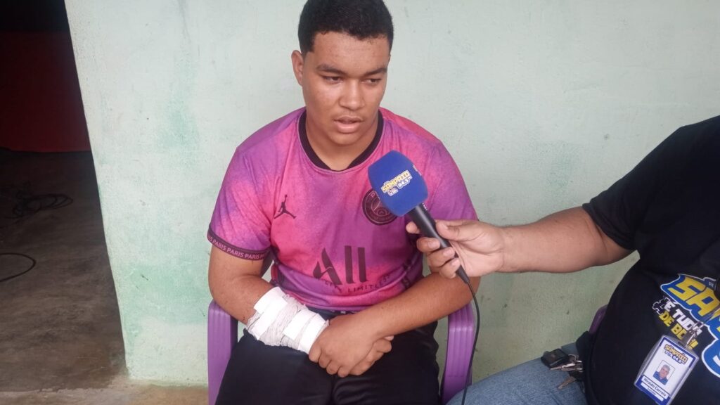 [Áudio e vídeo] Carlos Daniel, vítima de acidente na Serra das Espias, concede entrevista à Rádio Sampaio