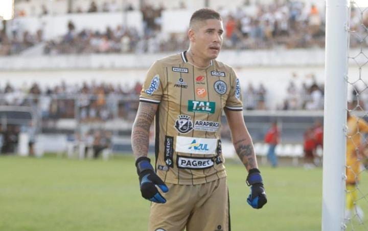 ASA anuncia a permanência do goleiro Flávio; alvinegro já anunciou quatro renovações