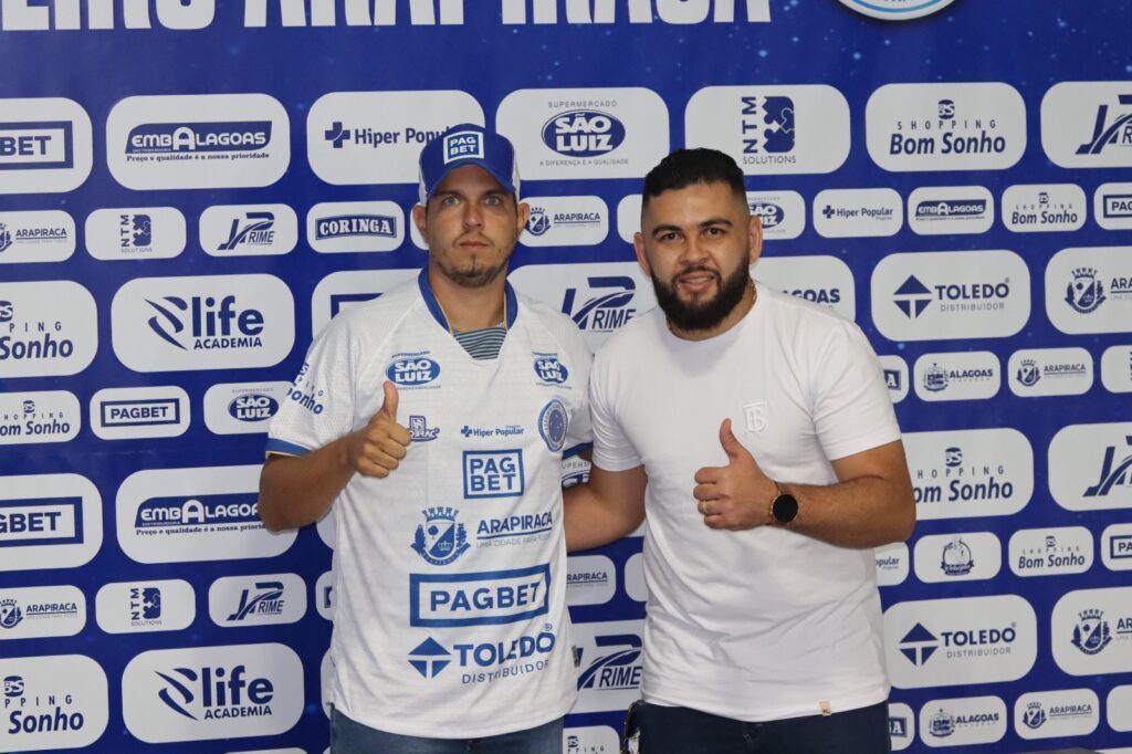 Bruno Monteiro não é mais técnico do Cruzeiro de Arapiraca