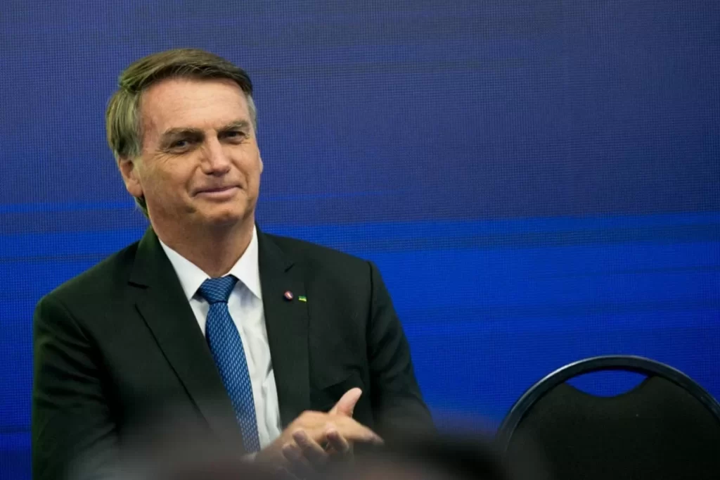 [Vídeo] TSE rejeita três ações que visavam a inelegibilidade de Bolsonaro