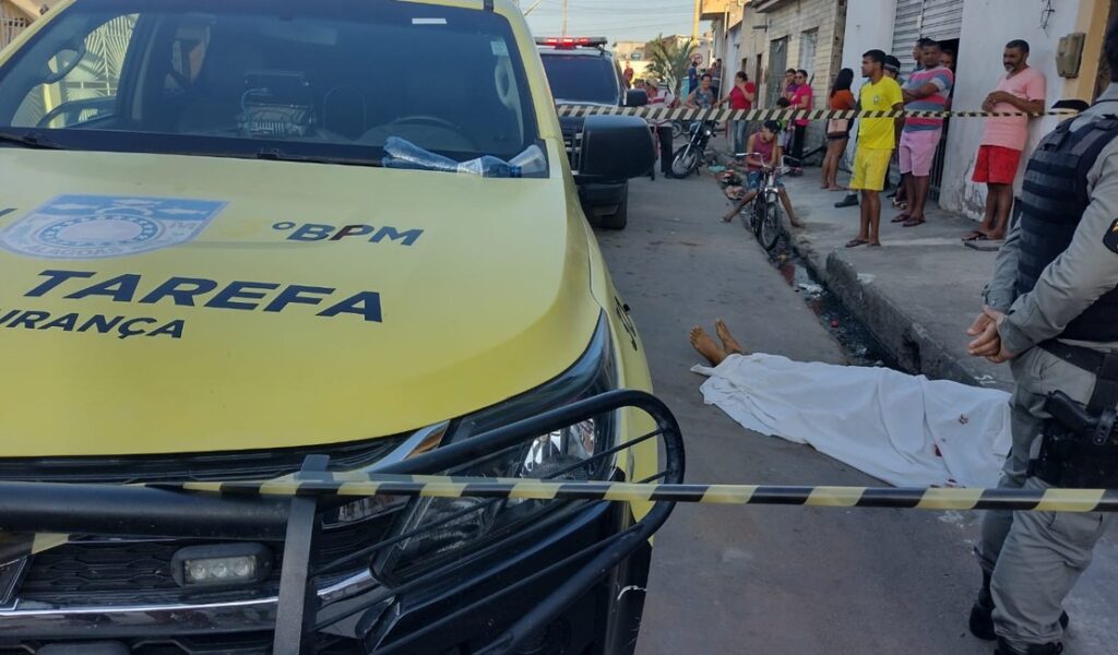 Ex-detento é morto a tiros por dois homens em uma moto, em Girau do Ponciano