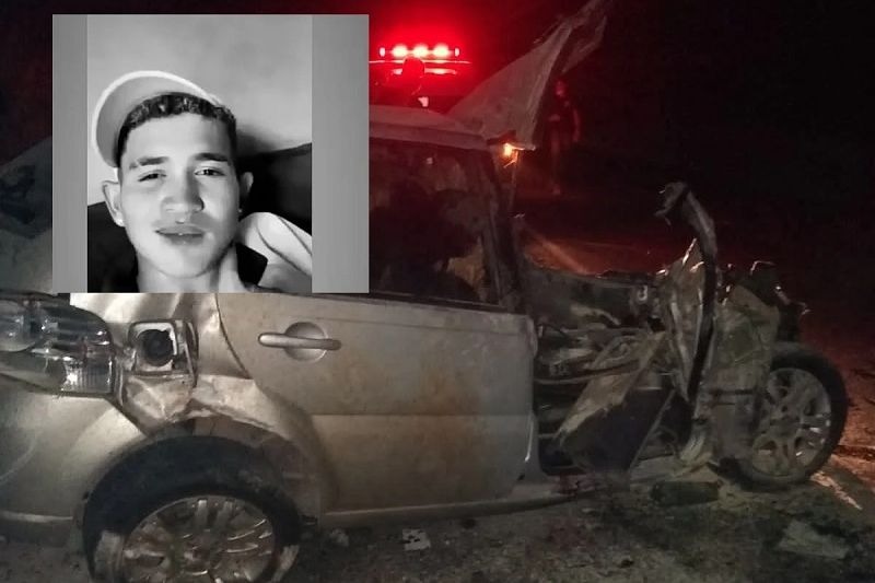 Carro de passeio e caminhão colidem e uma pessoa vai a óbito, em Delmiro Gouveia
