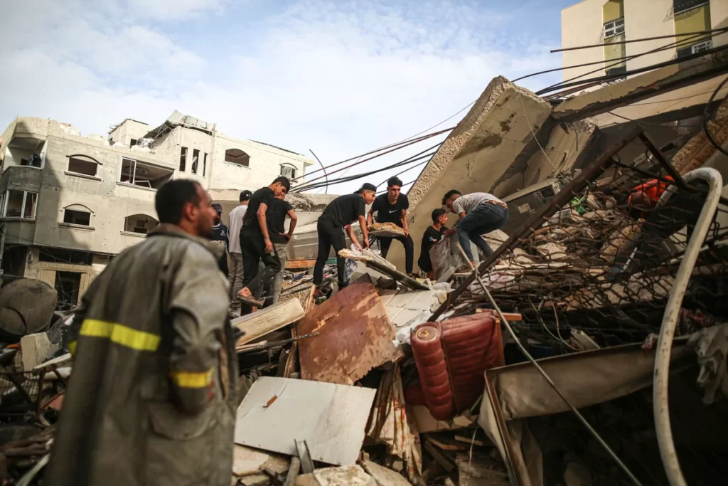 Número de mortos em Israel e na Faixa de Gaza sobe para 482