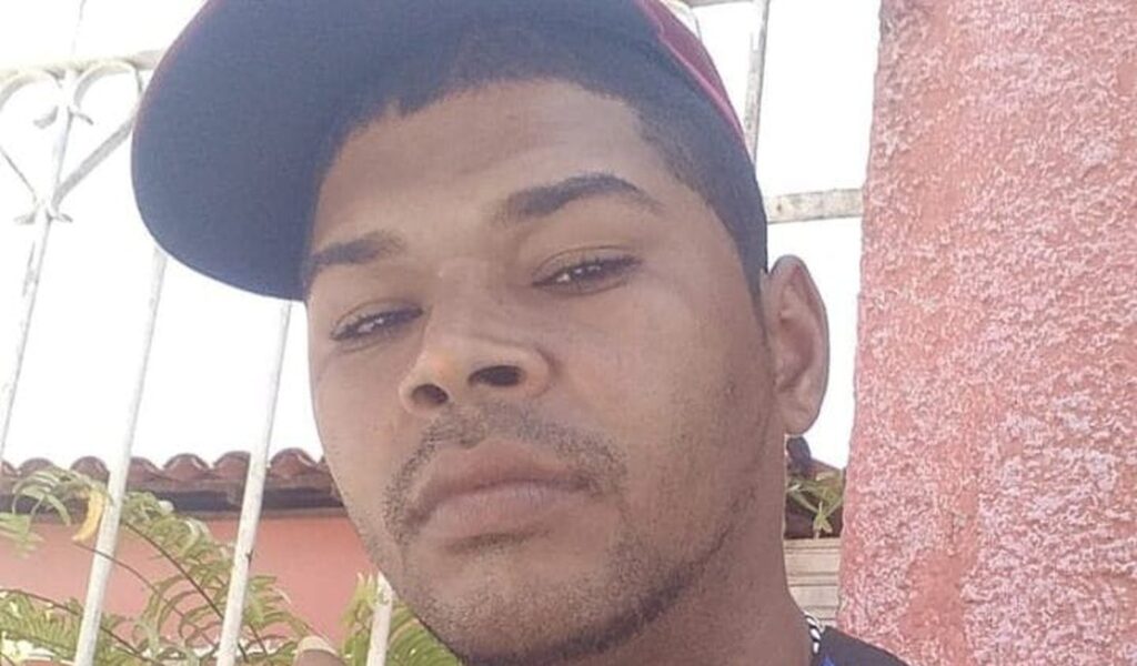 Homem é alvejado por disparos de arma de fogo e vai a óbito, em Arapiraca