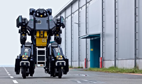 [Vídeo] Startup japonesa desenvolve robô de 4,5 metros pilotado por humanos