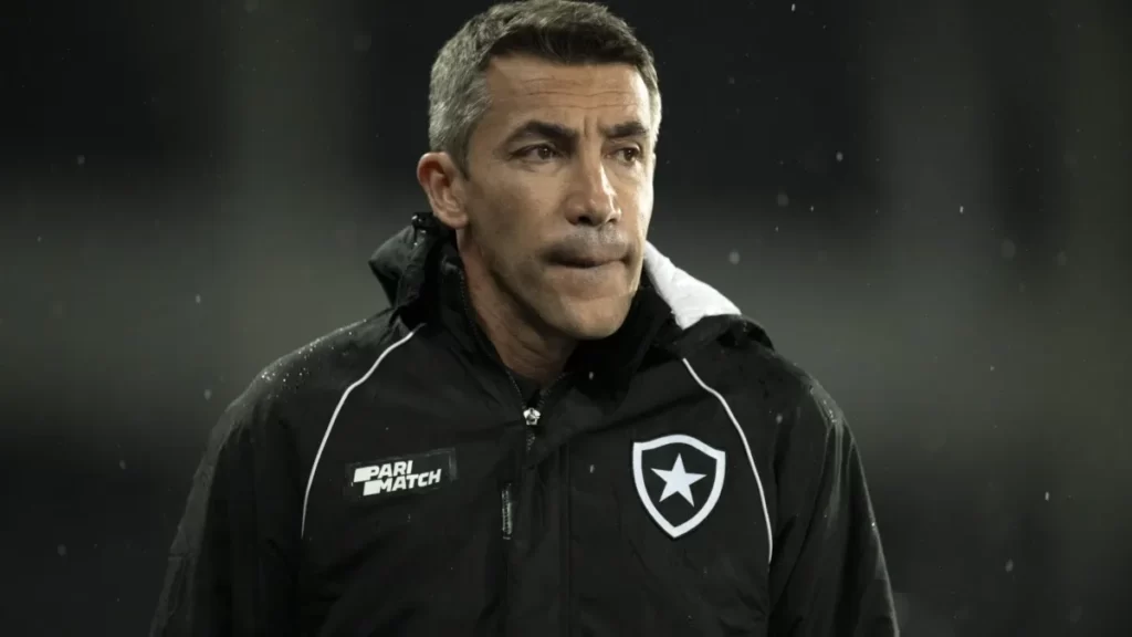 Fim de linha: Bruno Lage é demitido pelo Botafogo