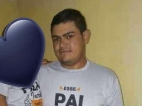 Homem De Anos Morre Eletrocutado Durante Montagem De Palco Em S O