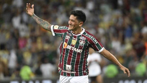 Cano marca, e Fluminense vence São Paulo no 'Jogo das Faixas' - Lance!