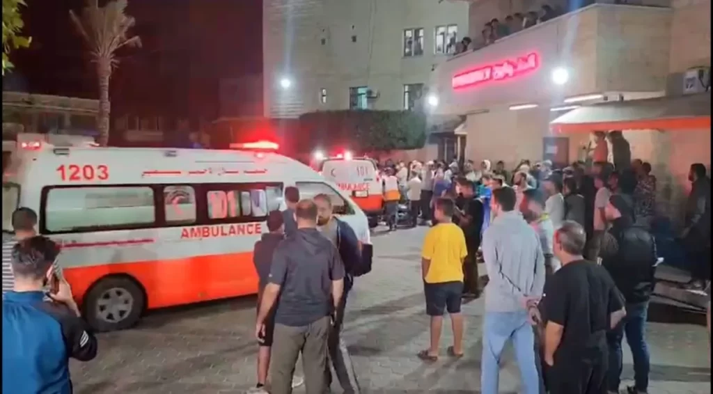 Ataque em campo de refugiados na Faixa de Gaza deixa 52 mortos