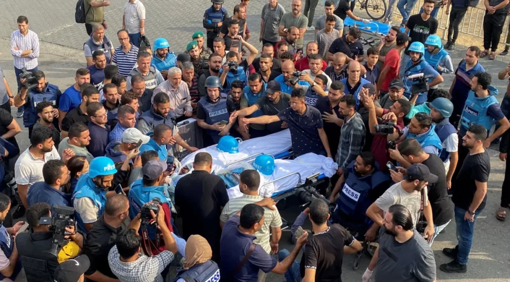 Guerra de Israel: ao menos 40 jornalistas foram mortos em cinco semanas, diz comitê