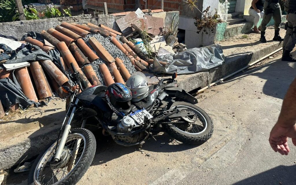 Acidente com moto deixa dois mortos no bairro do Feitosa, em Maceió