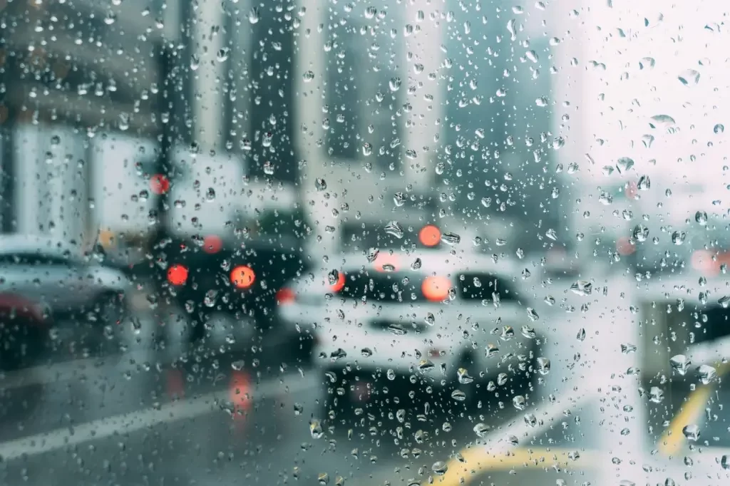 Alerta de ‘perigo’ para tempestades está em vigor neste sábado para 11 estados e DF
