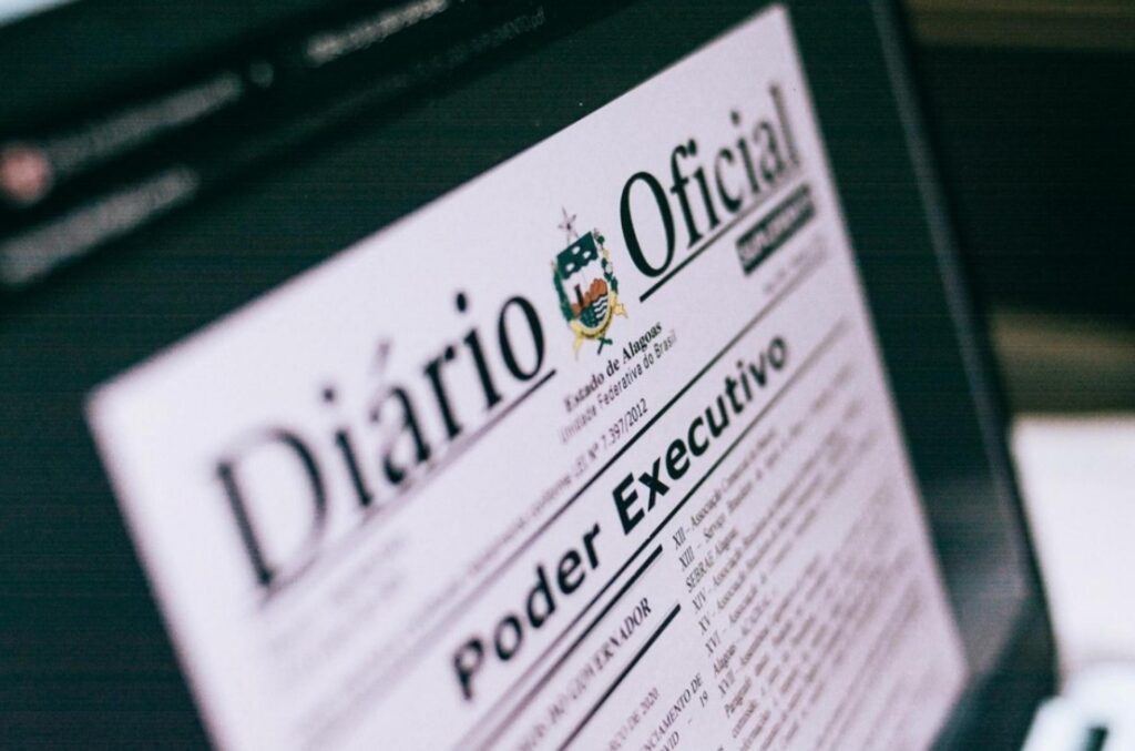 Governo do Estado publica Decreto que regulamenta pagamento do 13º no mês de aniversário do servidor