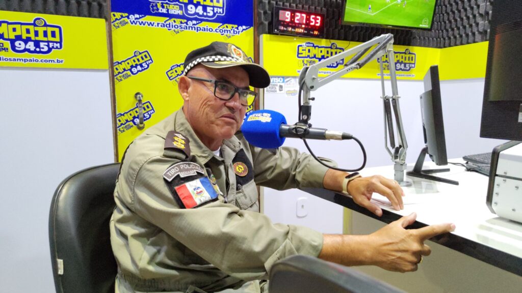 [Áudio e vídeos] Carnaval, futebol e homicídios: à Rádio Sampaio, comandante do 10° BPM fala sobre segurança em Palmeira dos Índios
