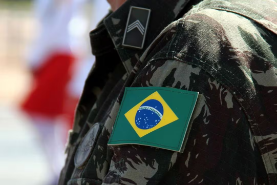 Exército irá esperar finalização de investigações da PF para abrir processos contra transgressores