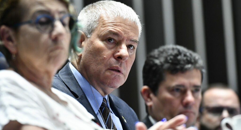 Embaixador de Israel no Brasil diz estar desapontado pelo país não ter condenado o ataque do Irã