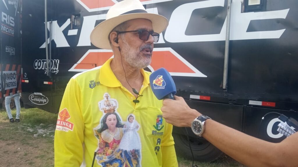 [Áudio e vídeo] 21ª Cavalgada de Nossa Senhora do Bom Conselho faz parada em Palmeira e responsável concede entrevista ao Portal Rádio Sampaio