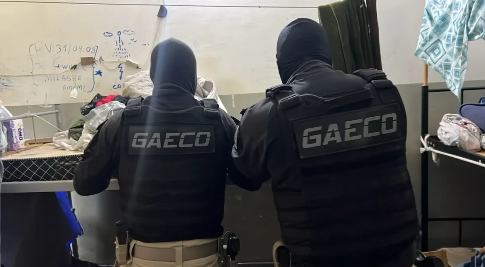 PM preso por homicídio foge de batalhão e é alvo de operação policial