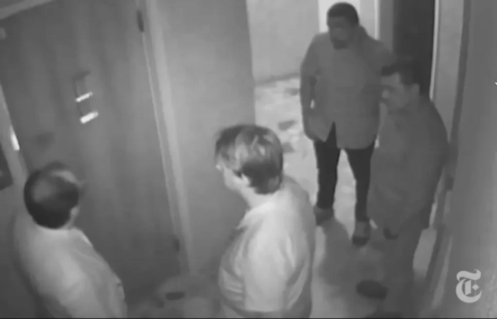 Sem provas, embaixada da Hungria demite funcionários brasileiros após vazamento de imagens de Bolsonaro