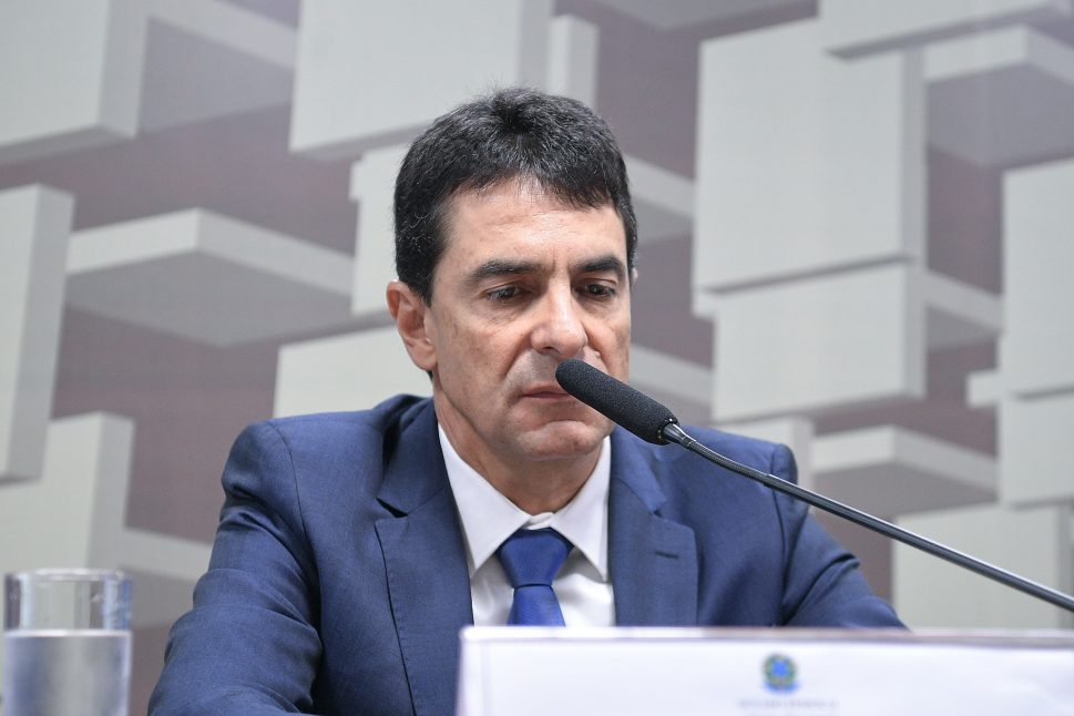 Vice-presidente da Braskem admite responsabilidade da empresa sobre afundamento do solo em Maceió