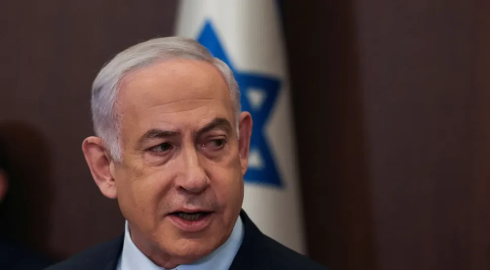 Cirurgia de hérnia de Netanyahu foi bem-sucedida, diz hospital