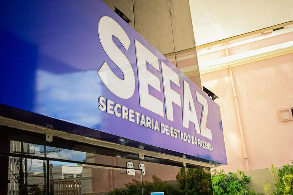 Concurso da Sefaz-AL: edital tem vagas com salário de R$ 25 mil