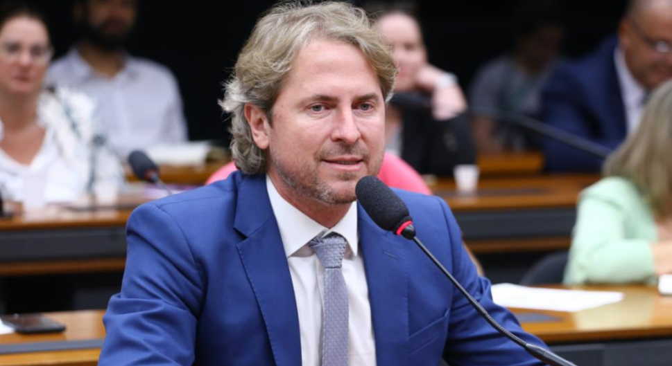 “Cadeia é coisa do teu pai”, diz Moro após Zeca Dirceu questionar se senador será preso