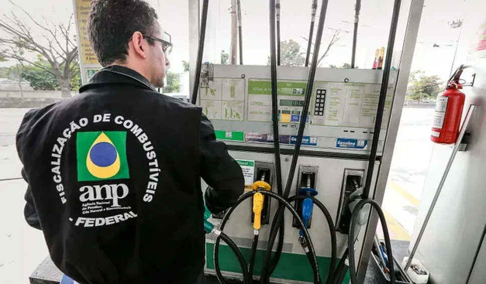 ANP fiscaliza postos de Alagoas e quatro são penalizados em Arapiraca; em Palmeira não houve autuação