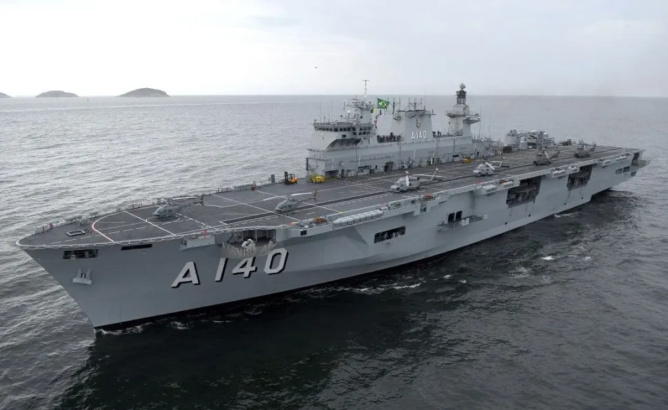 Marinha enviará maior navio de guerra da América Latina para o Rio Grande do Sul