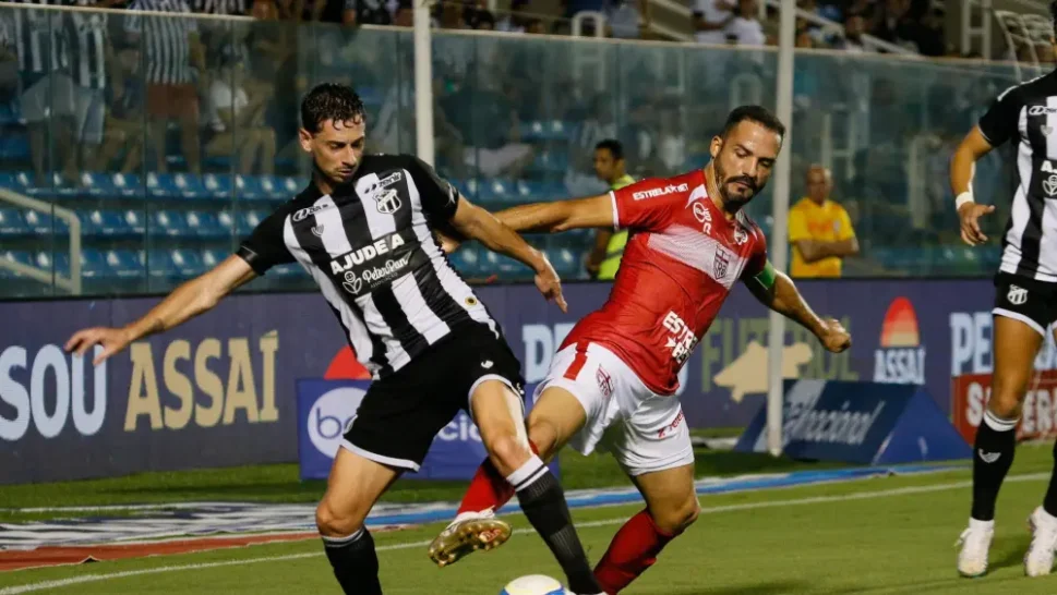 Ceará e CRB empatam por 2 a 2 no estádio Presidente Vargas; equipes seguem sem vencer na Série B
