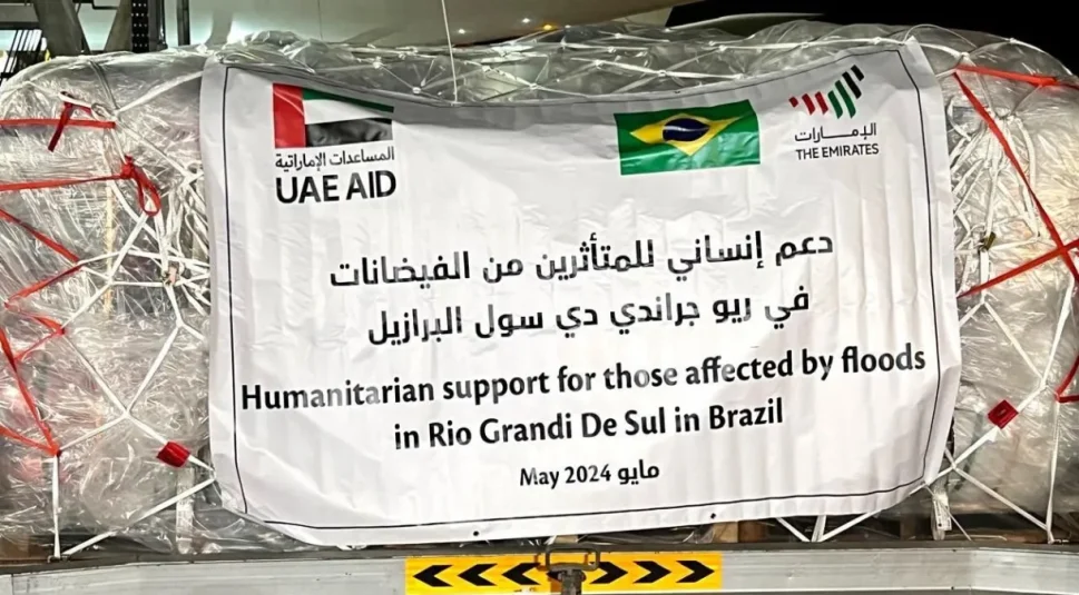 Aviões com donativos chegam de Portugal e Emirados Árabes ao Rio Grande do Sul
