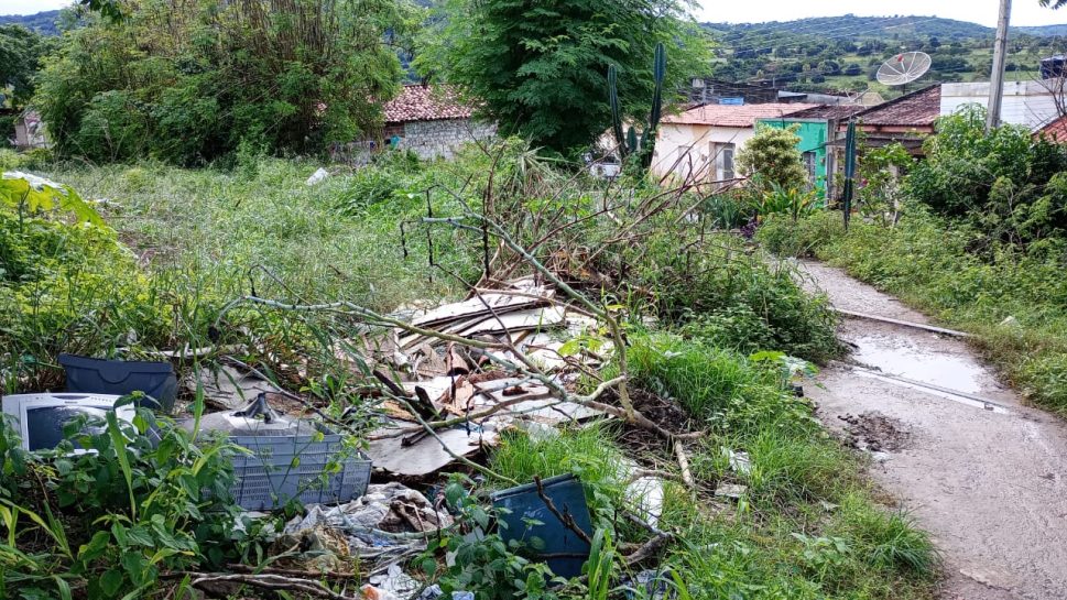 [Áudio e vídeo] Populares reivindicam segurança e limpeza em área da Ribeira, em Palmeira dos Índios