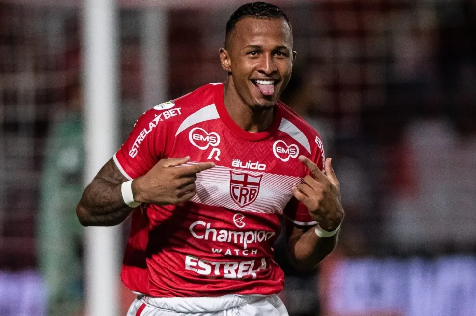 CRB não conta com três jogadores para enfrentar a Ponte Preta