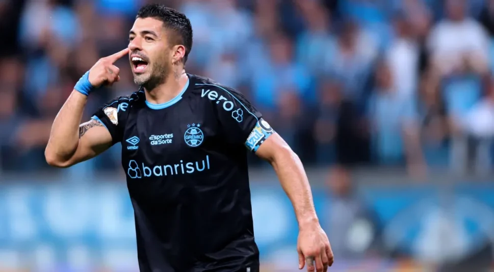 Ex-Grêmio, Luis Suárez promove campanha de doações às vítimas das chuvas no RS