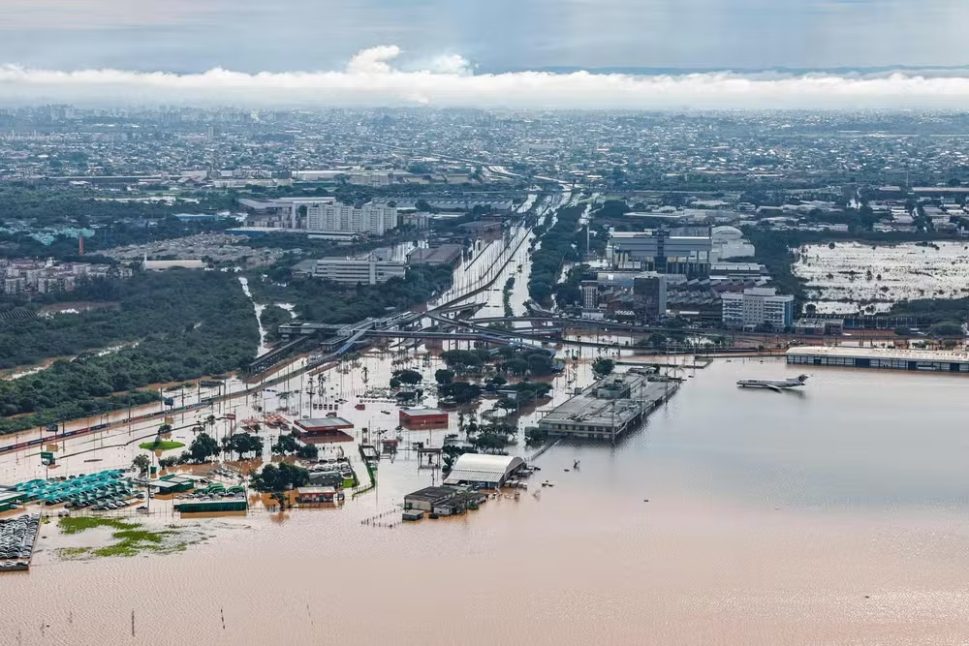 Rio Grande do Sul: chuvas, alagamentos, problemas de saúde, aeroporto alagado e falta de segurança