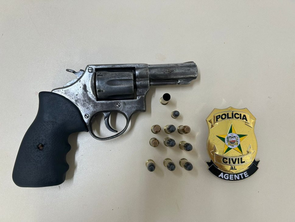 [Vídeo] Jovem é apreendido após assassinato de adolescente, em Maceió