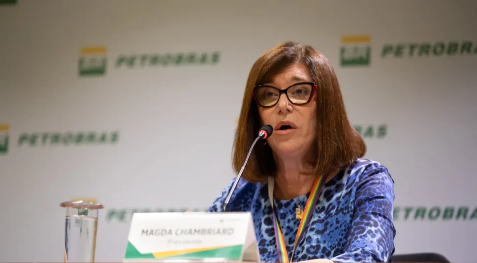 Petrobras faz primeiro reajuste de combustível sob gestão de nova CEO