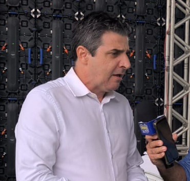 [Vídeo] Reitor da Uneal concede entrevista à Rádio Sampaio e fala sobre novidades para a universidade
