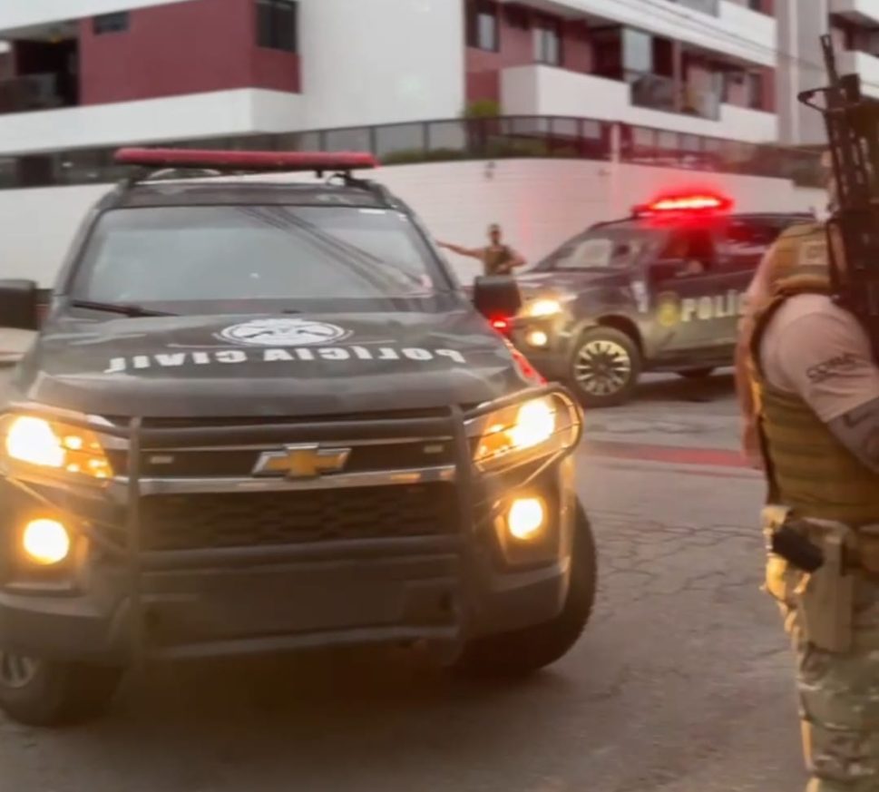Sete pessoas da mesma família são presas durante operação, incluindo policial civil e sargentos da PM