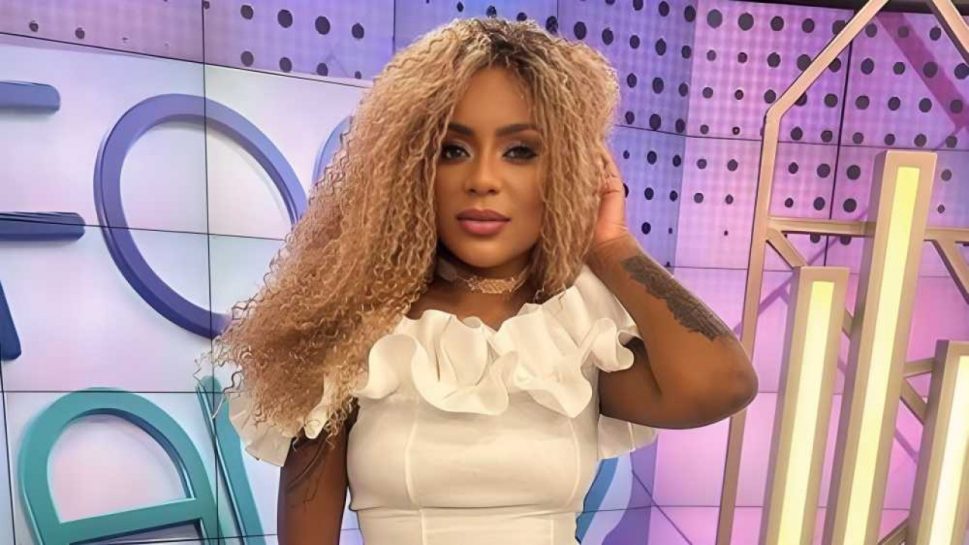 Apresentadora Cariúcha segue internada em São Paulo (SP), após cirurgia para retirada de 17 miomas