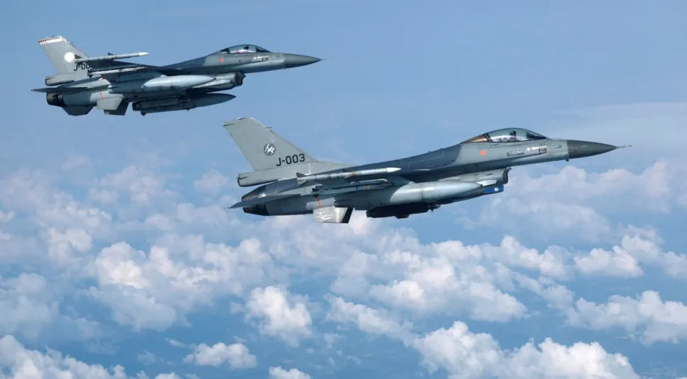 Holanda anuncia que fornecerá R$ 1,7 bilhão em munições de caças F-16 para a Ucrânia