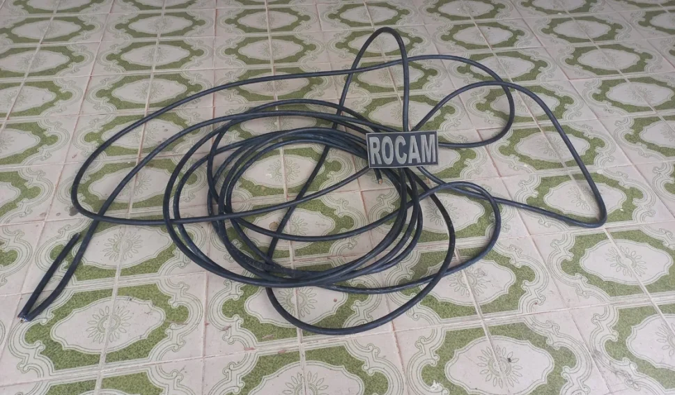 Em Arapiraca, acusado de furtar cabos de Internet é recapturado após fuga da viatura; ação resultou na localização de moto roubada