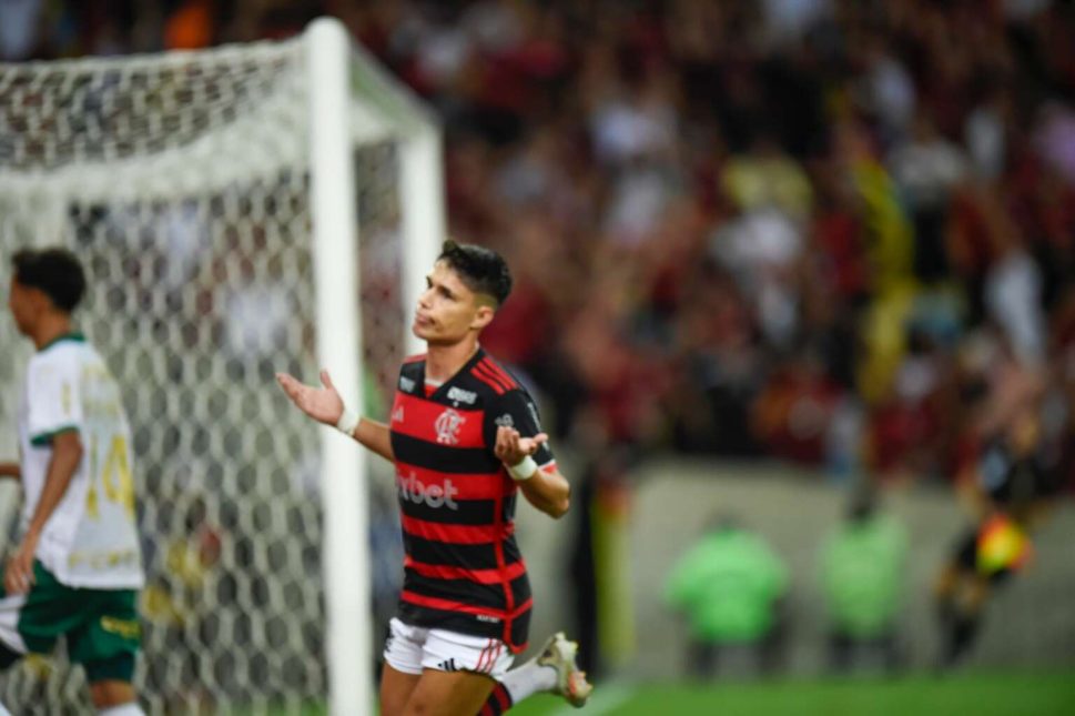 Copa do Brasil: Flamengo amassa Palmeiras; Corinthians e Grêmio empatam